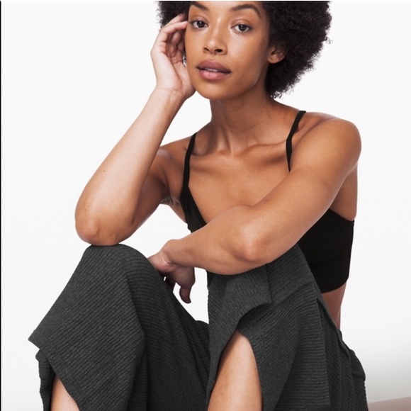 Lululemon Retreat Yourself 19" - charcoal - Picture 7 of 7